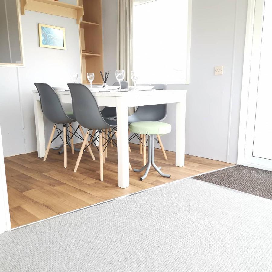 No99 Static Caravan Widemouth Fields 3 Mins From Beach Hotel Poundstock Kültér fotó